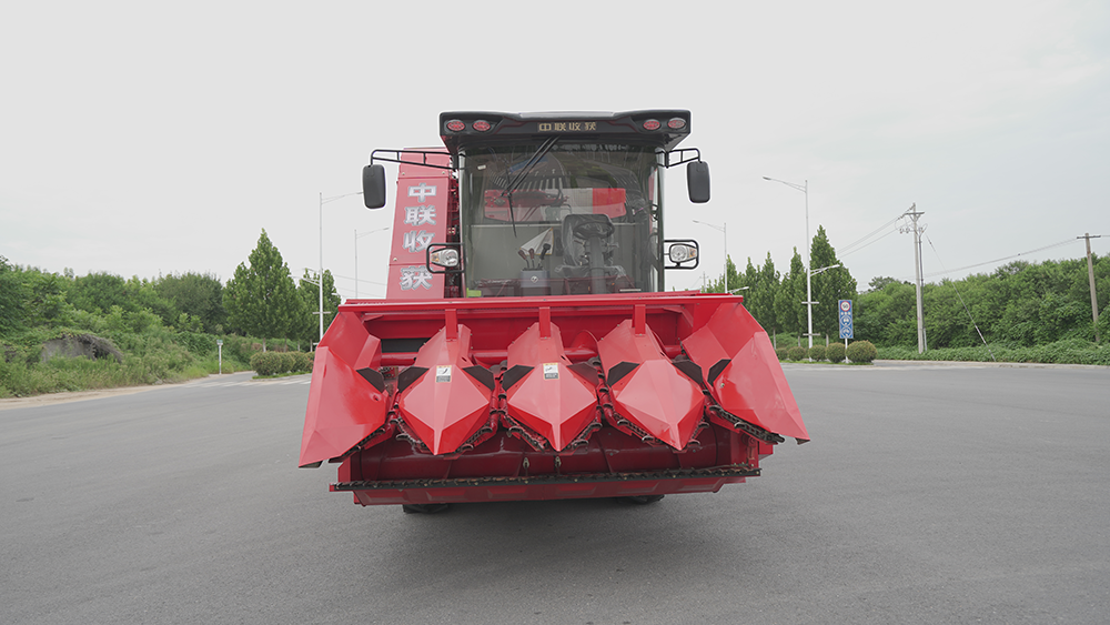 J9九游会4YZJ-4型自走式玉米穗茎收获机
